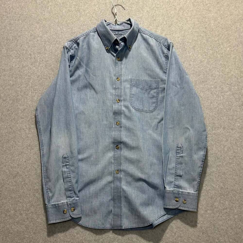 L.L. Bean Men’s Chambray Blue Trim Fit Button Down Size S-Regular